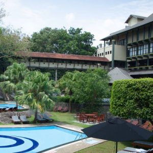 Earl's Regency, Kandy