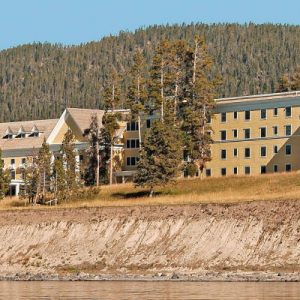 Lake Yellowstone Hotel & Cabins